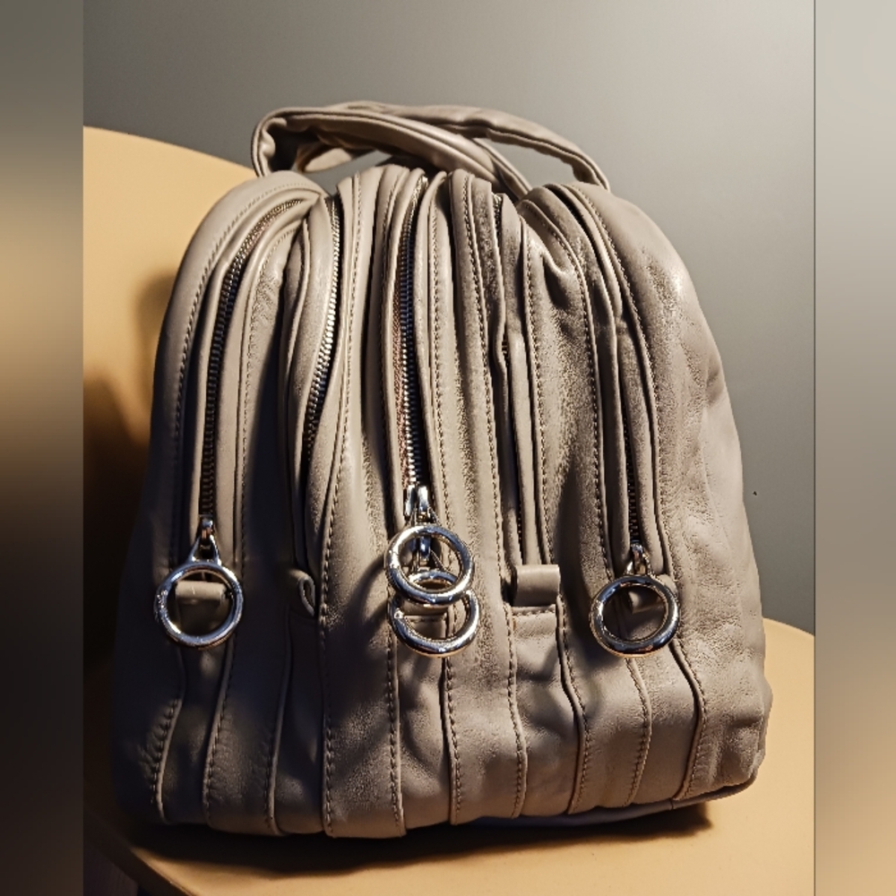 D&G LILLY SOFT gray, or taupe color travel bag - Picture 5 of 16